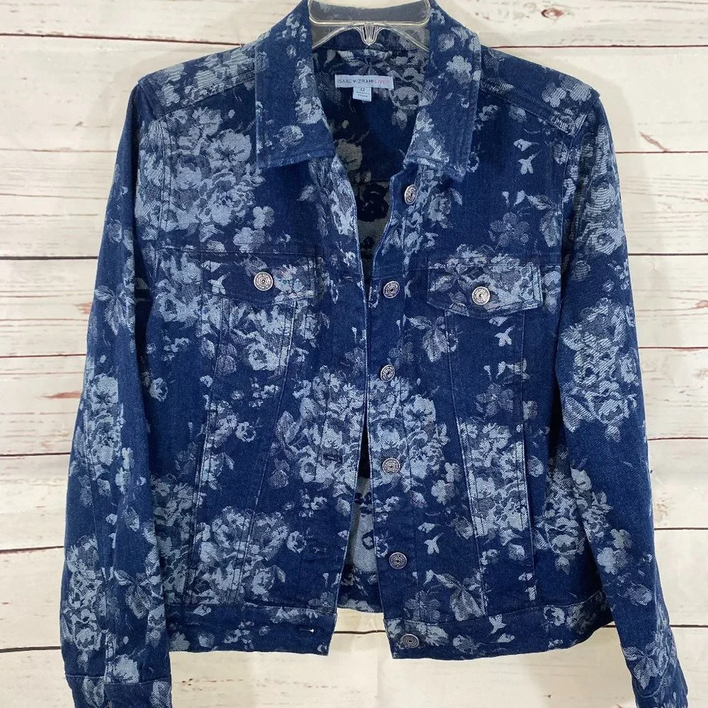 SOLD Isaac Mizrahi Live White Floral Print on Denim Jacket ~ NWOT - Picture 1 of 10